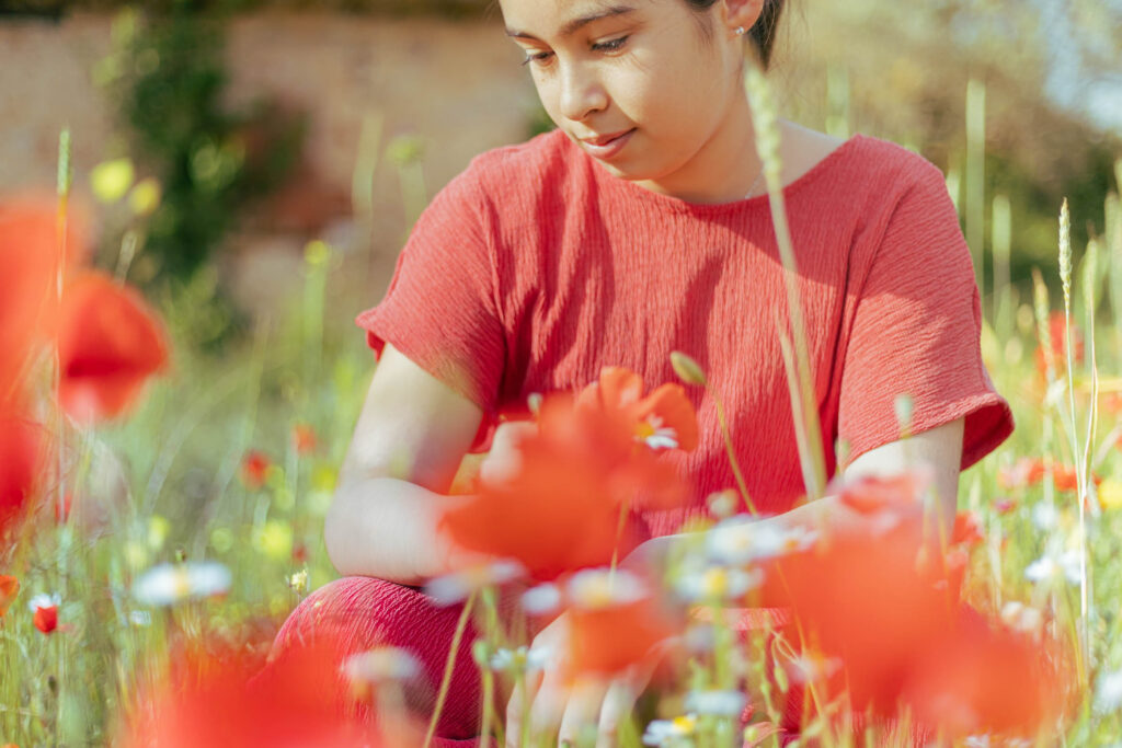 Photographe de familles dans les champs de coquelicots  Haut-Var