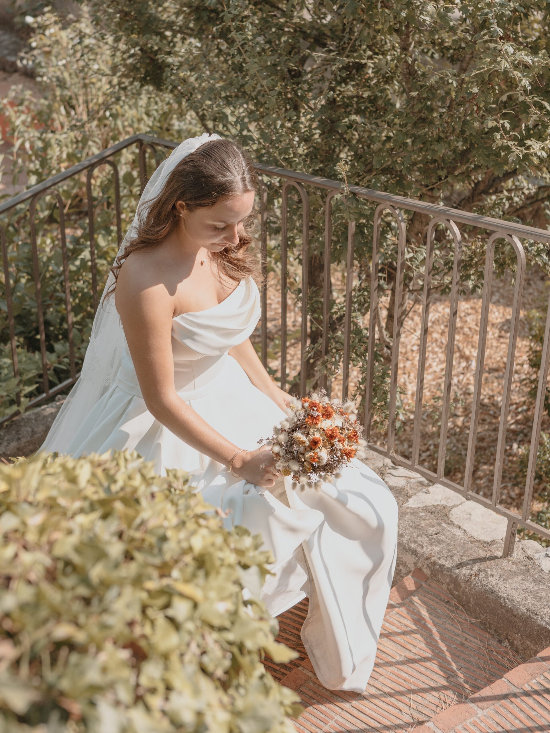 Photo de shooting famille dans le Haut-Var, en extérieur